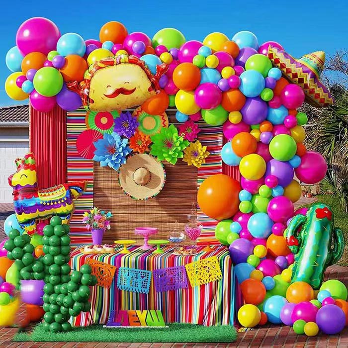 Fiesta Fiesta Balloon Arch Garland